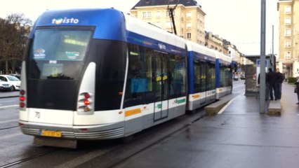 Le ministre des transport parle du tram