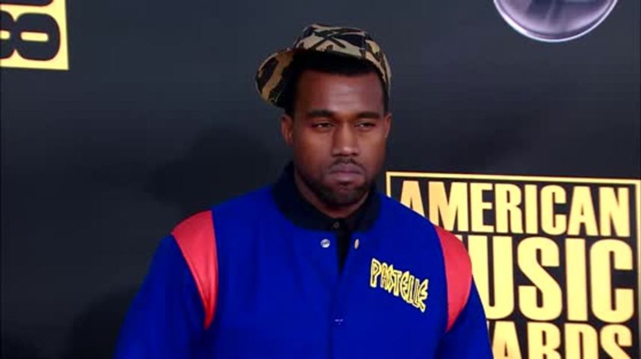 Wie Kanye West mit der Taylor Swift Kontroverse umgegangen ist