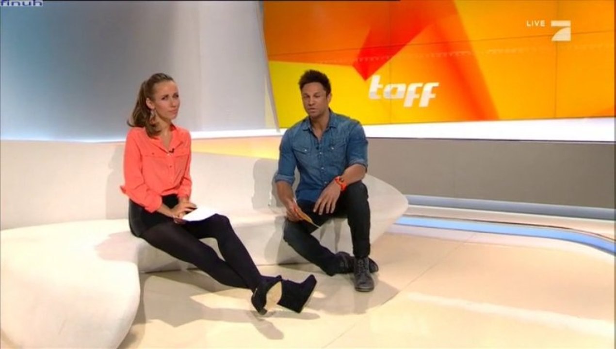 Annemarie Carpendale-Hotpants-schwarze-Nylons - taff-20-01-14