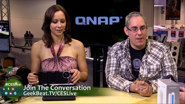 #CESLive: BlueFlame's Conductive Charging for iPhone - GeekBeat Tips & Reviews