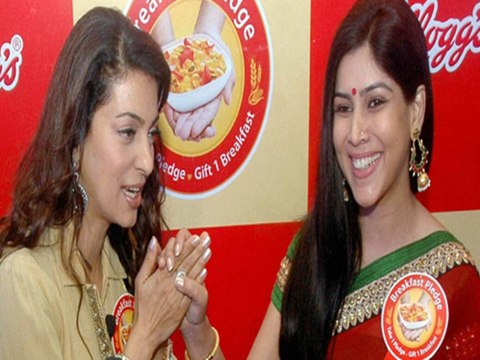 Juhi Chawla And Sakshi Tanwar Launch Kelloggs Breakfast Pledge
