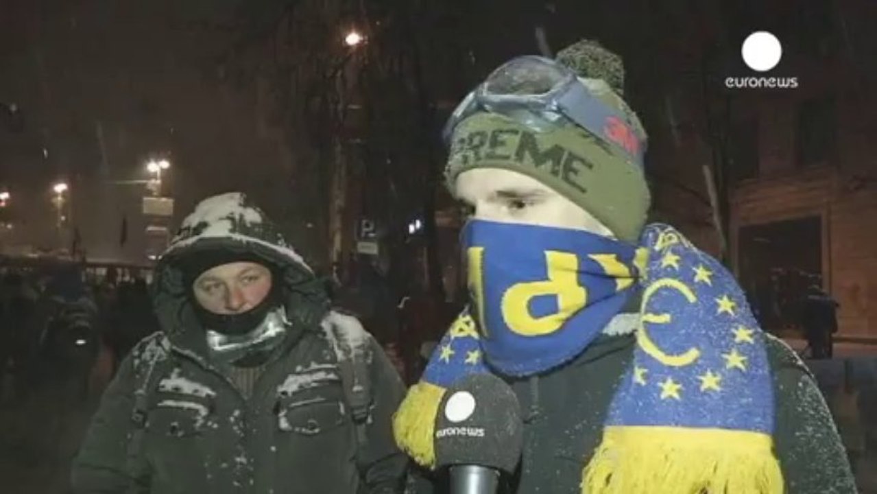 One man dead in wake of latest Kiev clashes between police and protesters