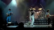 Queen - Bohemian Rhapsody (Live)