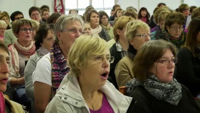 Les 2000 Choristes en répétition pour le concert 2013
