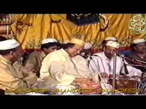 NUSRAT FATEH ALI KHAN - Char Tinkon Ka Sahara