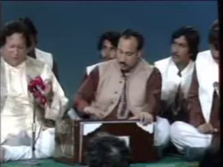 NUSRAT FATEH ALI KHAN - Aj Sik Mitran Di - Kalam Peer Meher Ali Shah Golra Sharif