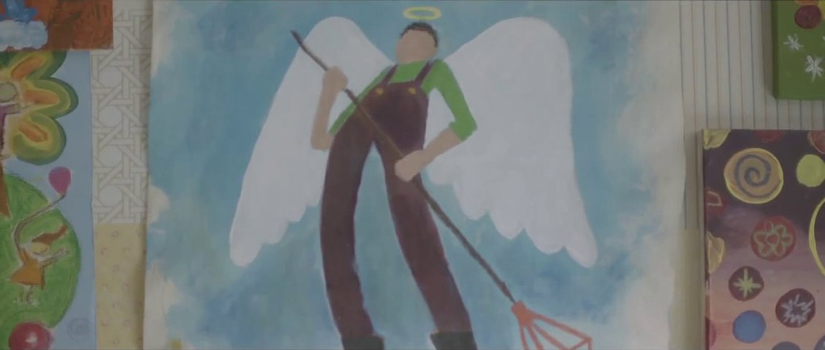 So beautiful and touching commercial - The gardener and the sick little girl!