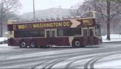 Soğuk hava 3 bin uçuşu iptal ettirdi