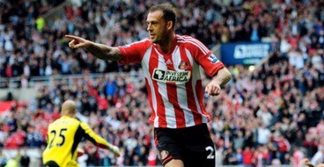 Fletcher, Tanımadığı Kadına Çıplak Videolarını Gönderdi