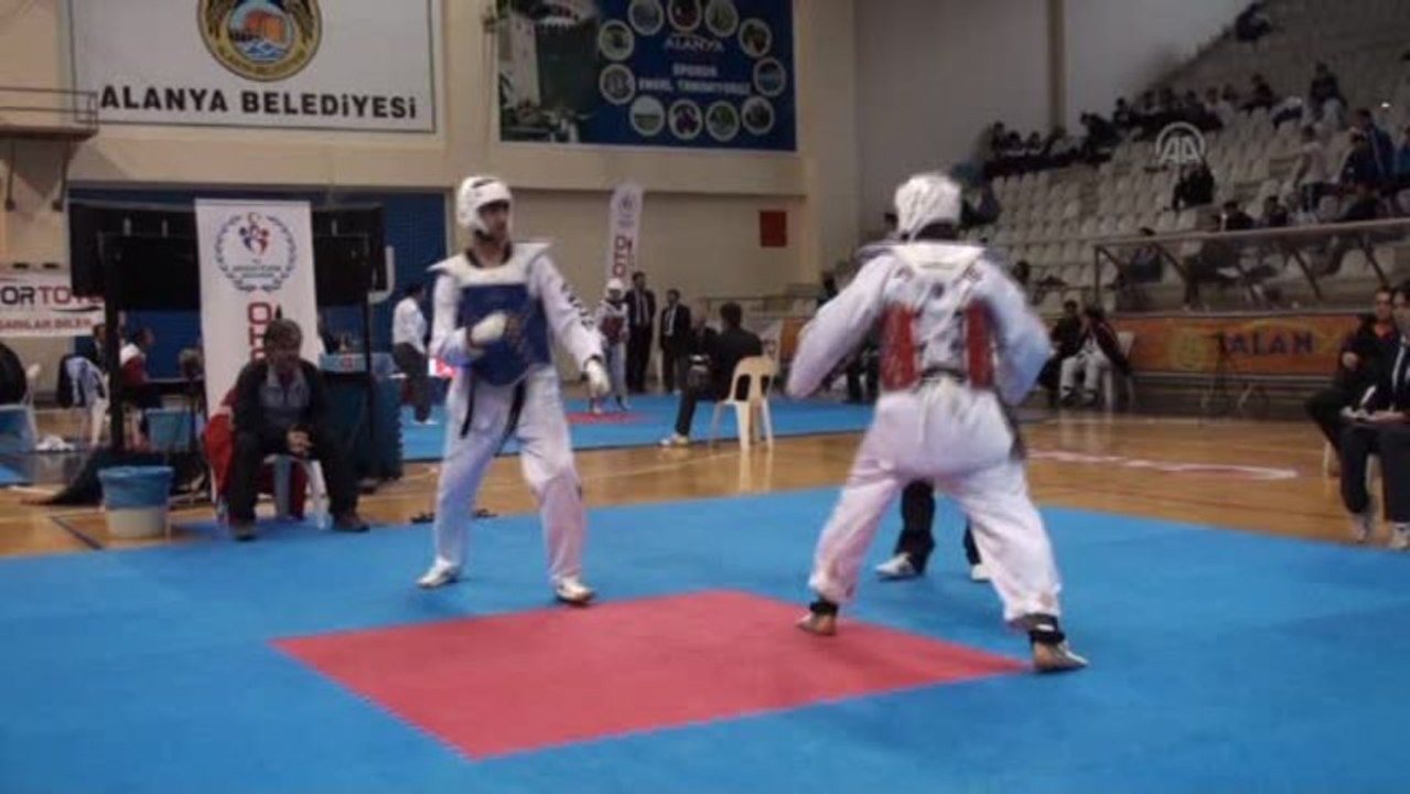 Gençler Tekvando Şampiyonası Sona Erdi