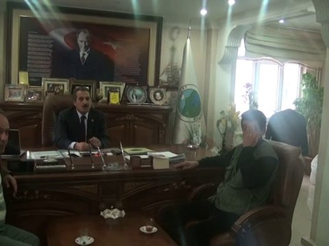 EFE TAŞLIÇAY BELEDİYE BAŞKANINA SORDU