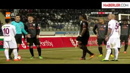 Galatasaraylı Aydın Yılmaz, Hastaneye Kaldırıldı