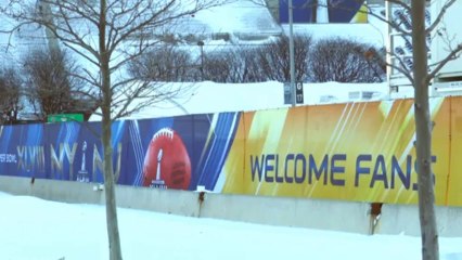 MetLife Stadium blanketed by snow