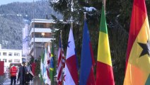 Começa reunião em Davos