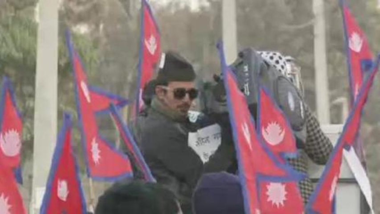 Nepal takes step towards new constitution