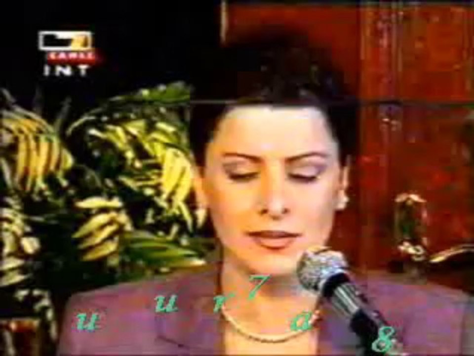 Eda KARAYTUĞ-Ezelden Aşinanım Ben Ezelden Hem-Zebânımsın