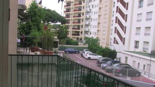 Juan-les-Pins (06160) - Location saisonnière appartement proche commerces et plages - 64 m² + 11 m² de terrasse