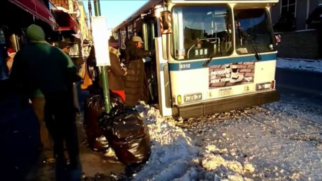 عاصفة ثلجية قوية ضربت شمال شرق الولايات المتحدة