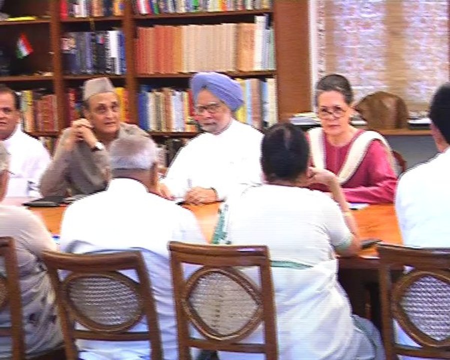 Rahul Gandhi says will consider PM post after polls