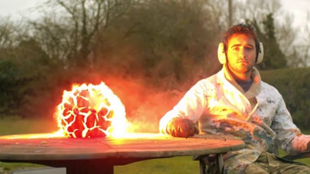 Explosion de melon en Slow motion - Violent!