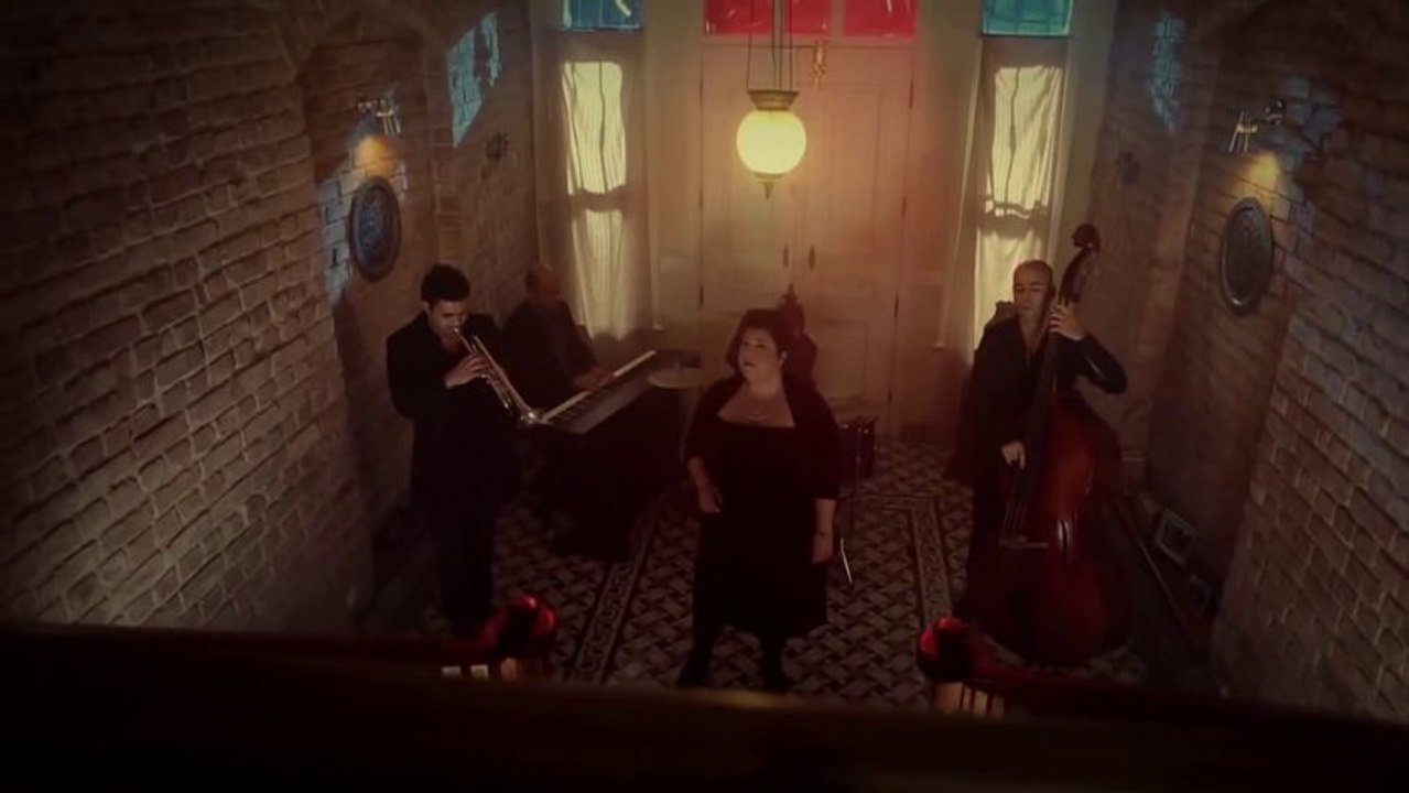 Başak Yavuz - Bu Aralar