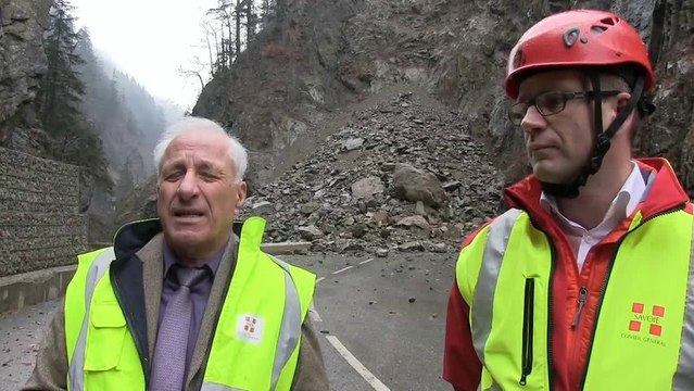 Eboulement de 10 000 mètres cubes de rochers dans les gorges de l'Arly ce jeudi 23 janvier 2014