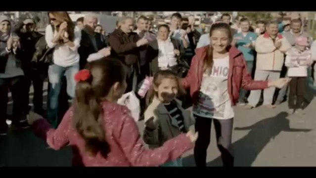 Adnan Şenses - Sen Güzelsin Güzelsin