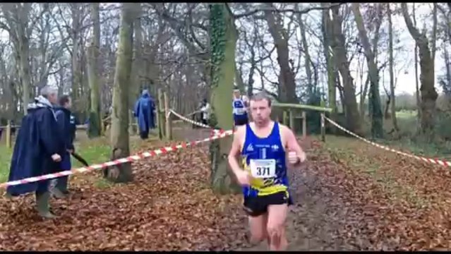 CHAMPIONNAT DE BRETAGNE DE CROSS 2014 ... - Rennes vétérans hommes avec MARIO ET SON PETIT VELO