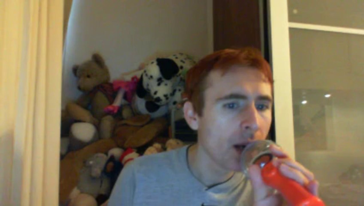 Wiwi égratigne "rendez le moi" de Linda De Suza