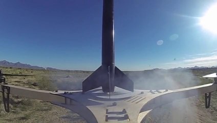 Mini fusée qui décolle d'un Drone fait maison!