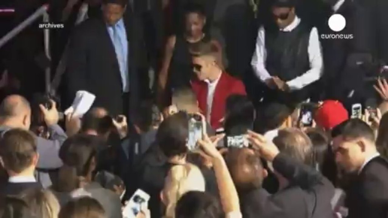 Justin Bieber disfruta de su libertad tras pagar una fianza de unos 1.800 euros