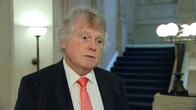 Lord Dobbs urges peers not to block EU Referendum Bill