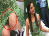 Kareena Kapoor's Wardrobe Malfunction