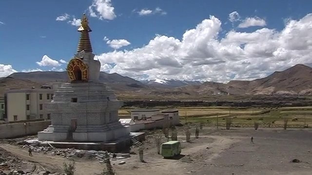 Dag 15: Shigatse - Sakya - Shegar 17/09/13