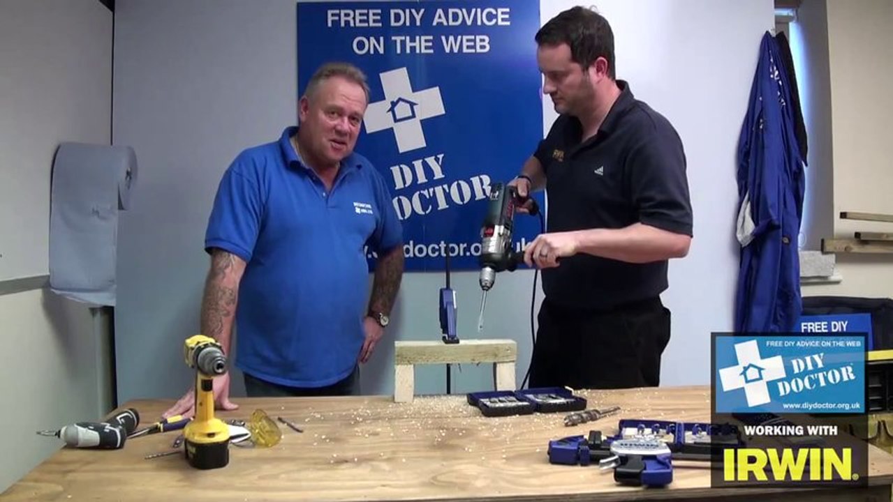 DIY Doctor reviews the Irwin Blue Groove Flat Bit
