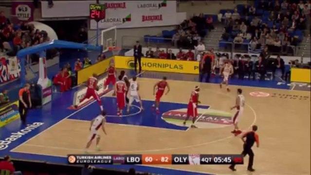 Highlights: Laboral Kutxa Vitoria-Olympiacos Piraeus