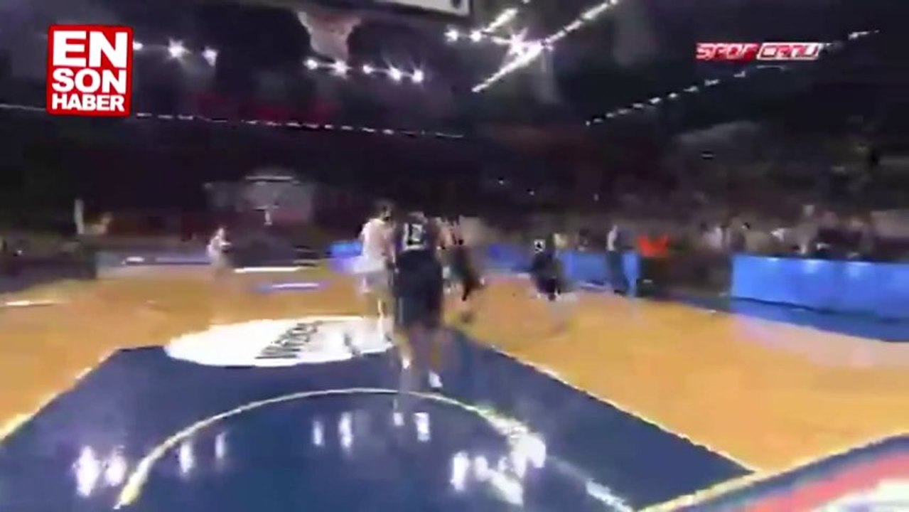 Zoran Planinic - Anadolu Efes 61 - 60 EA7 Olimpia Milano.. (24.01.2014) ᴴᴰ