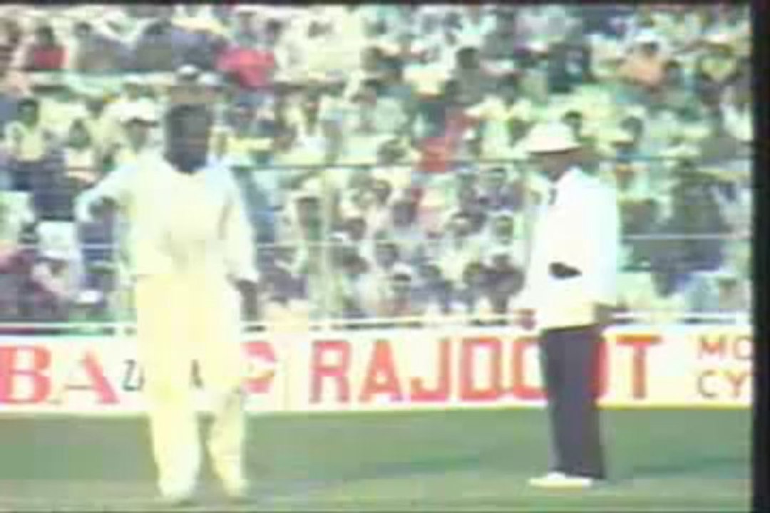 Ptv Classic Ad_ Wasim Akram - No Smoking (Beautiful Music)