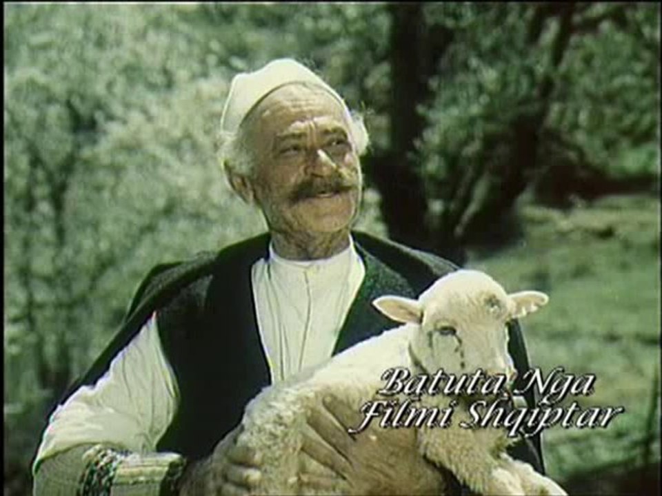Kadri Roshi .Nderi i Kombit, Artist i Popullit