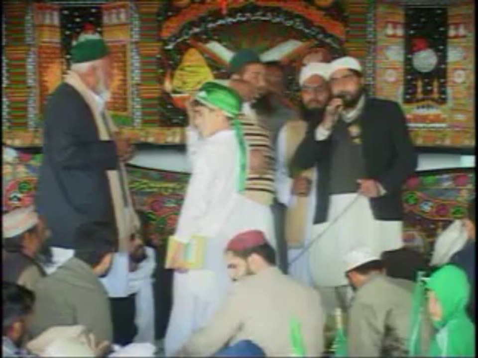 Jashan-Eid-Milad-Un-Nabi (PBUH) Lalyani Rajgaan 2014 Disk2 Part 3