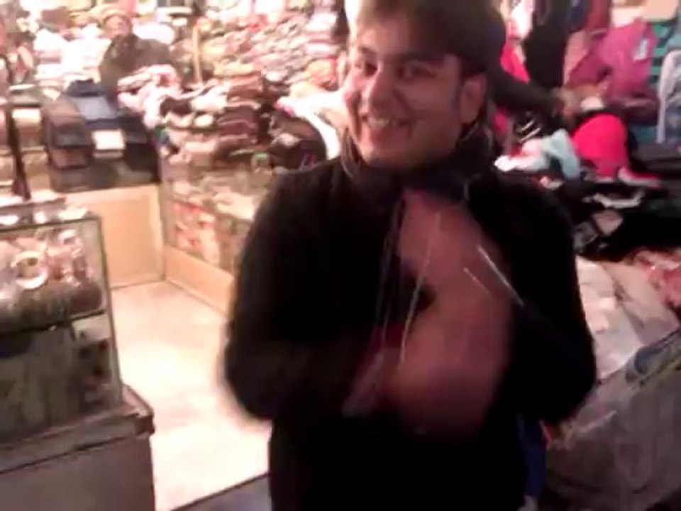 mre hathon me 9 9 churiyan hain :p