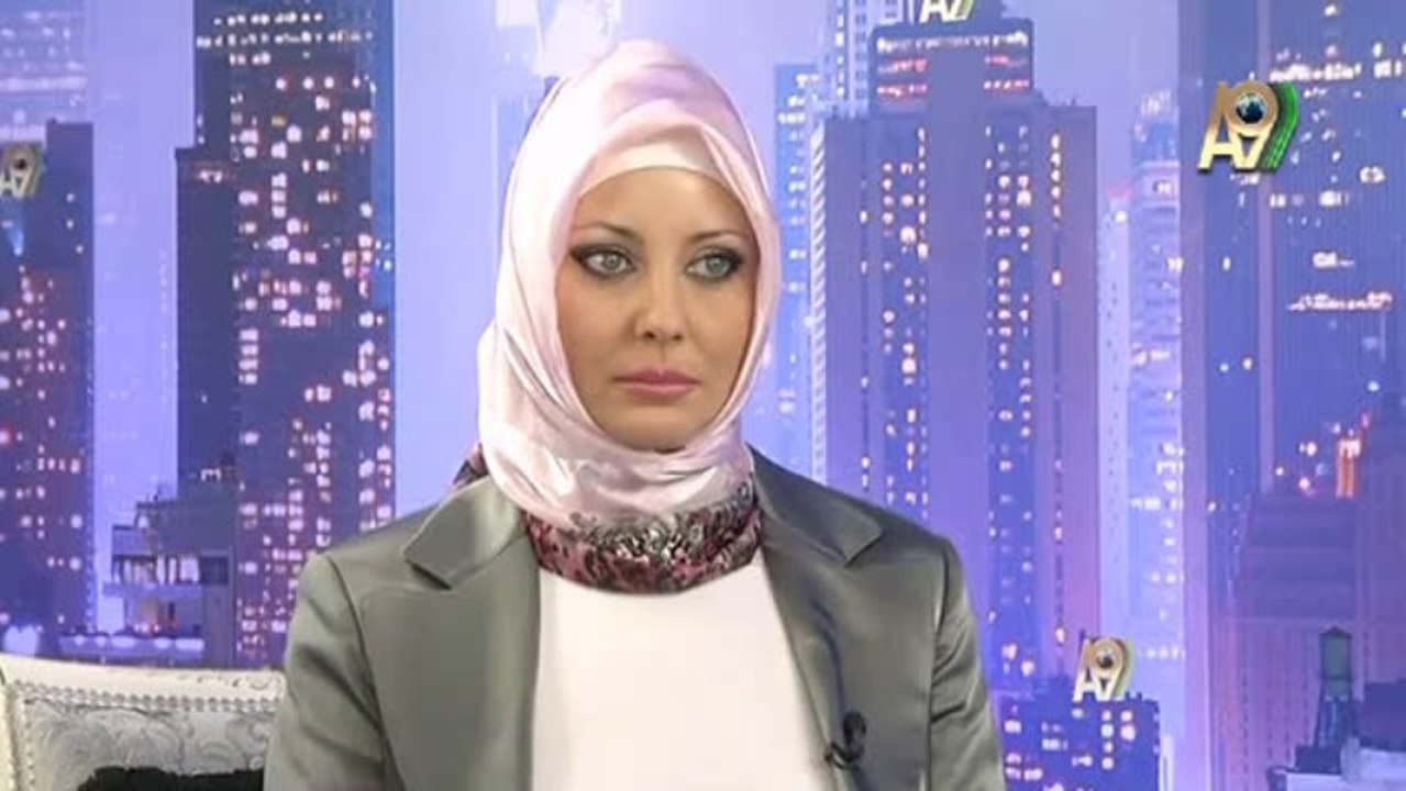 Zeynep Balaman: Kendini Sürekli Temiz Tutan Lotus Bitkisi