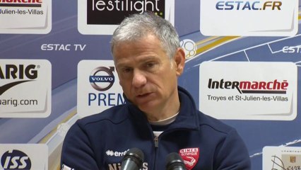 Conférence de presse ESTAC Troyes - Nîmes Olympique (2-1) : Jean-Marc FURLAN (ESTAC) - René MARSIGLIA (NIMES) - 2013/2014