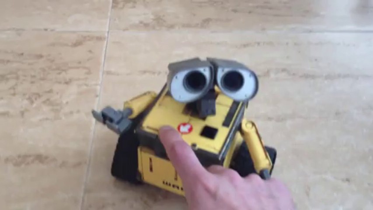 robot wall-e disney