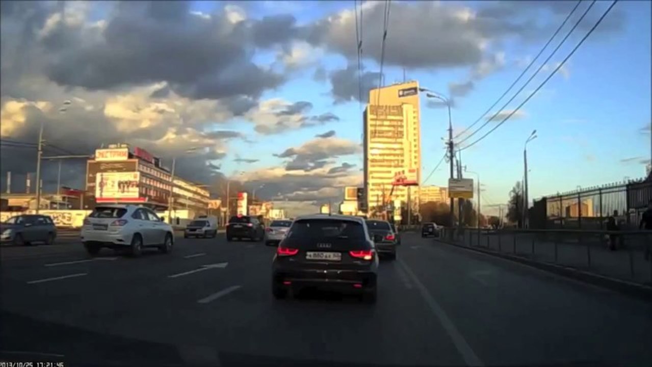 Compilation d'Accident de Voiture N°3 II LOL Vidéo Drôle