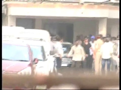 Shah Rukh Khan Injured While Shooting for 'Happy New Year'