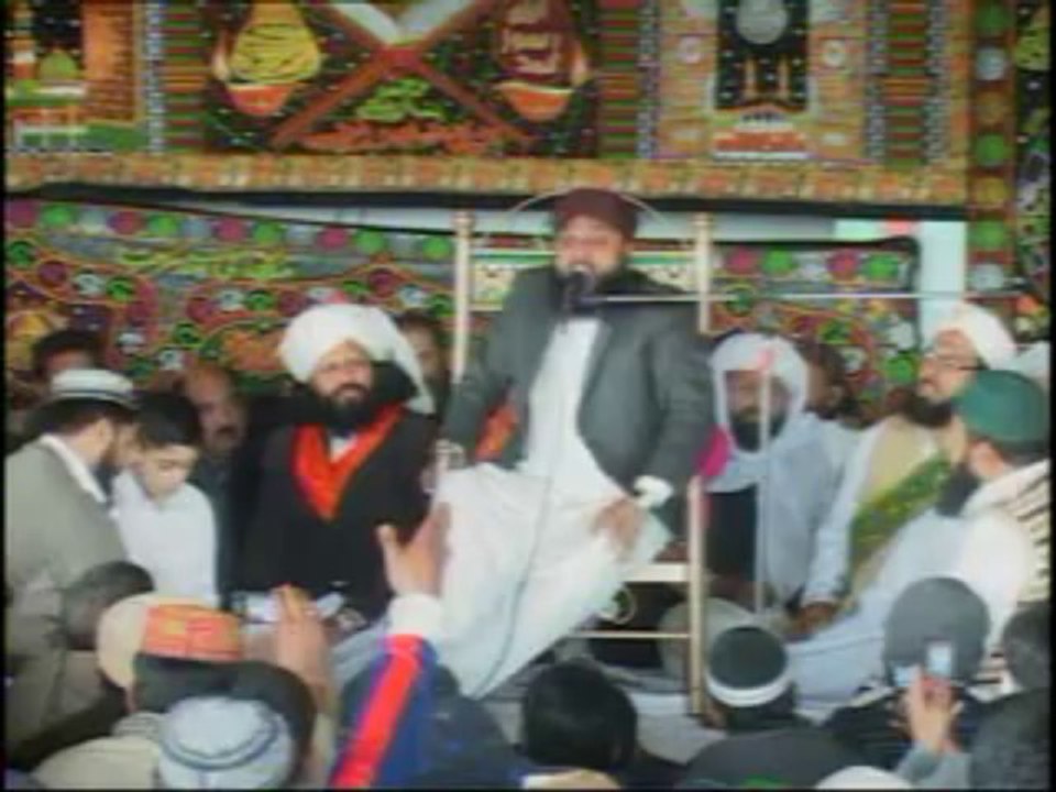 Jashan-Eid-Milad-Un-Nabi (PBUH) Lalyani Rajgaan 2014 Disk2 Part 1