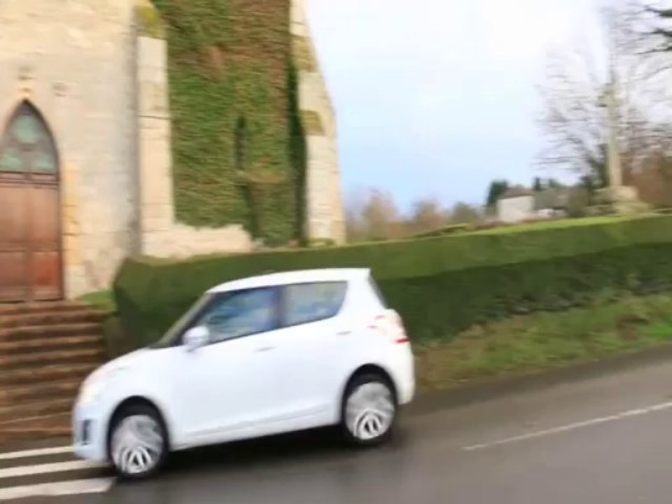 SUZUKI  SWIFT 4x4 ESSAI EN LIVE