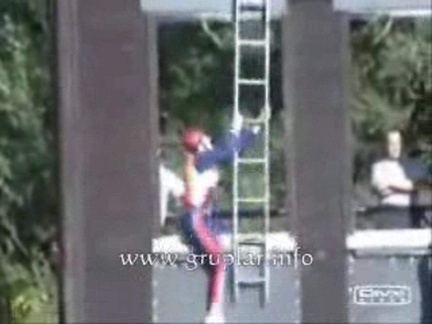 Ladder race