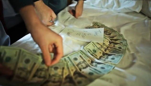 Charity Tips A Hotel Cleaner $500!!